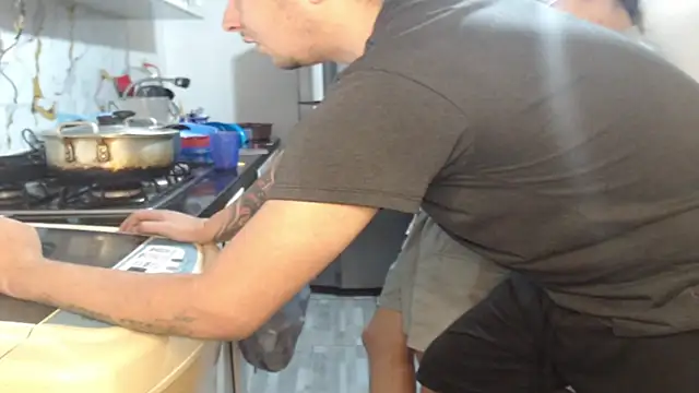 kingofqueenxxx 网络视讯表演