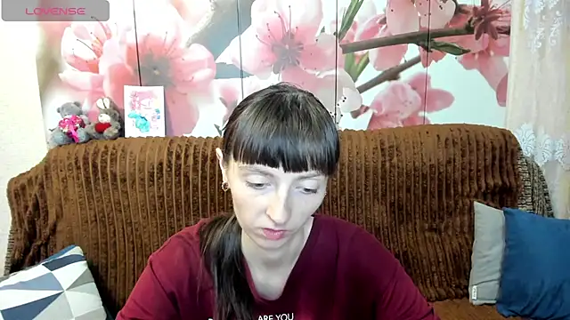 TayanaJons Chat XXX in diretta
