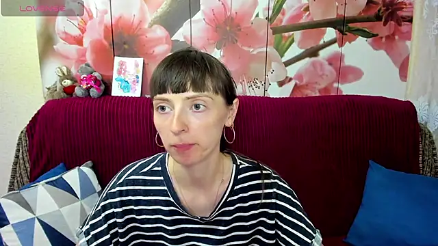 TayanaJons Chat XXX in diretta