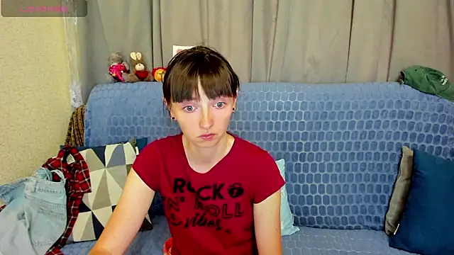 TayanaJons Chat XXX in diretta
