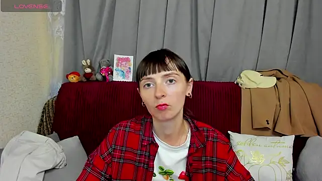 Chat +18 de TayanaJons ao vivo