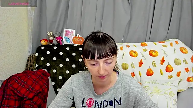 TayanaJons Chat XXX in diretta