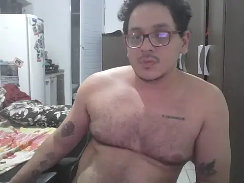 Show de Storm0512 na webcam
