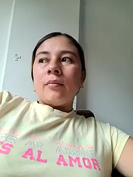 Chatroom XXX en direct de selena_gomez2