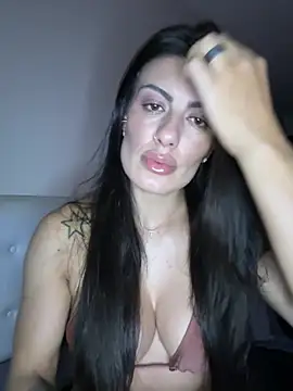 ise_mahh's Live XXX Chat
