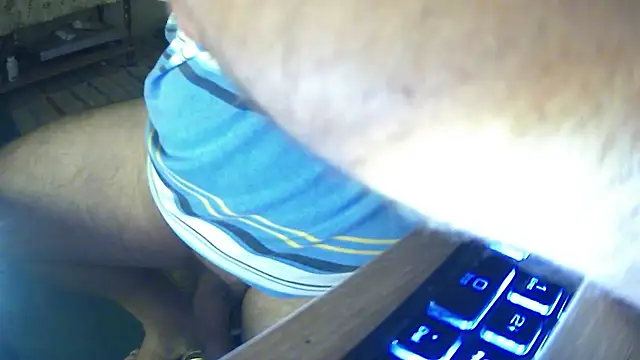 Show modela GYurmoka70 na web-kameri