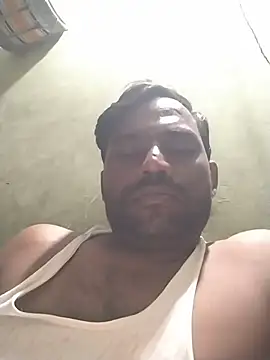 YangZi69 Show Webcam