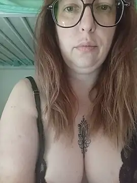 TheBlueDoll's Live XXX Chat