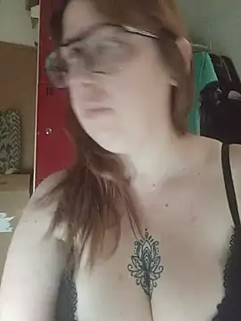 Dunnitta Show in webcam