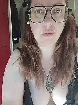 Dunnitta Show in webcam