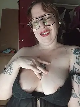 Dunnitta 라이브 XXX 채팅