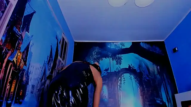 Show modela alessa_brown74 na web-kameri