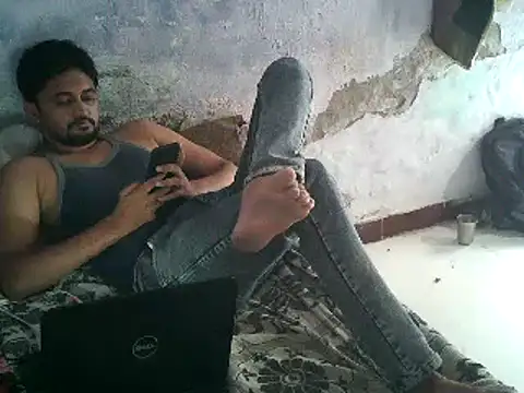 ROCOGUJUBULL Webcam show