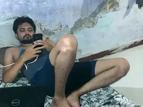 ROCOGUJUBULL Webcamshow