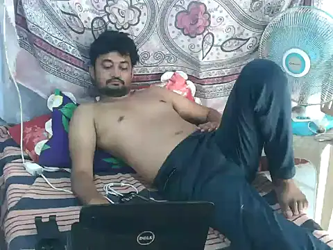 ROCOGUJUBULL webcam show