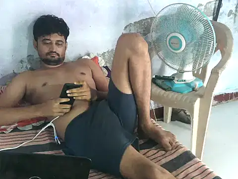 عرض كام ROCOGUJUBULL