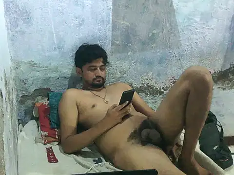 ROCOGUJUBULL Webcam Show