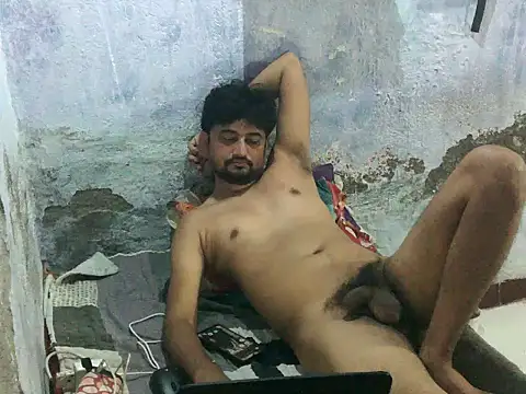 ROCOGUJUBULL Webcamshow