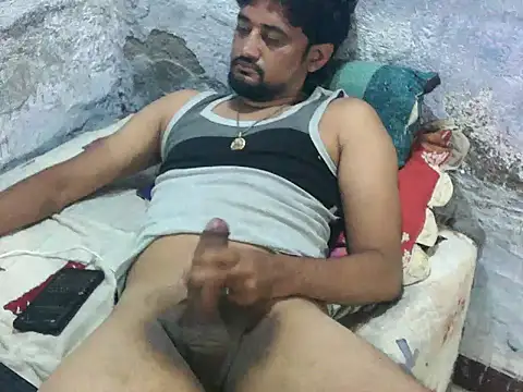 ROCOGUJUBULL Webcam Show