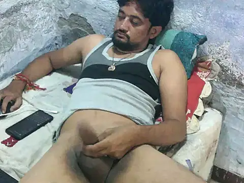 ROCOGUJUBULL's Webcam Show