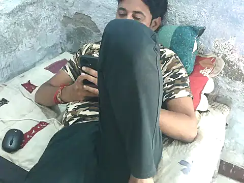 ROCOGUJUBULL Pertunjukan Webcam