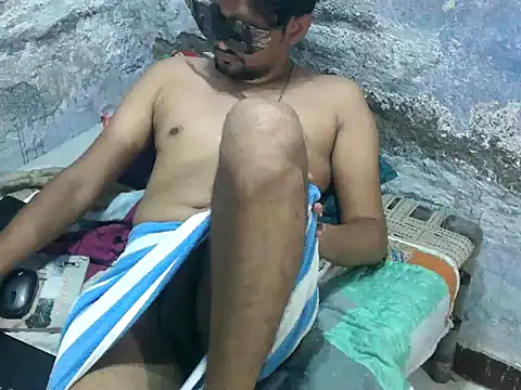 ROCOGUJUBULL Webcam show