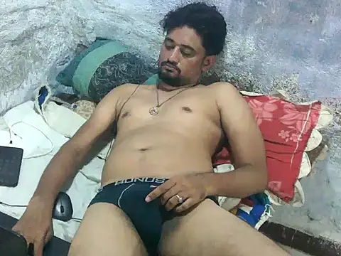 عرض كام ROCOGUJUBULL