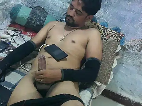 عرض كام ROCOGUJUBULL
