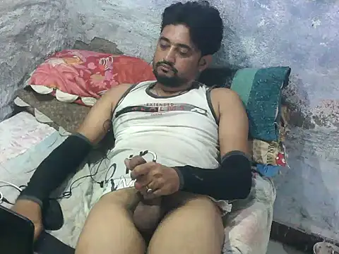 ROCOGUJUBULL Webcamshow