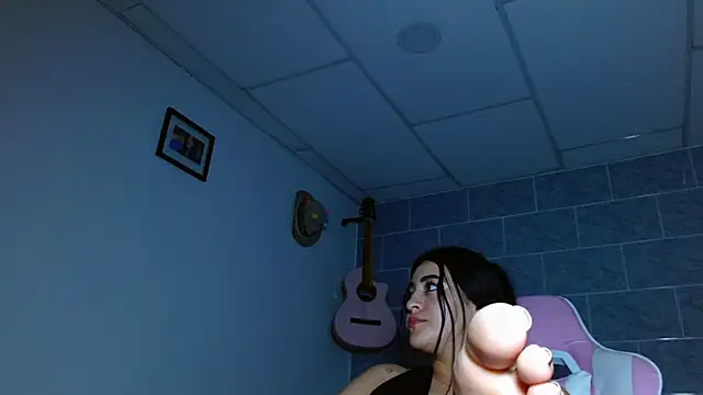 Thatt-6 live XXX chat