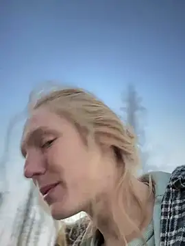 GoldenFlameGoddess' Webcam Show