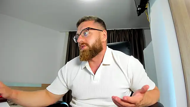 Webkamerová show Findom_guy