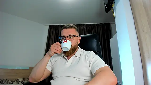 Findom_guy Pertunjukan Webcam