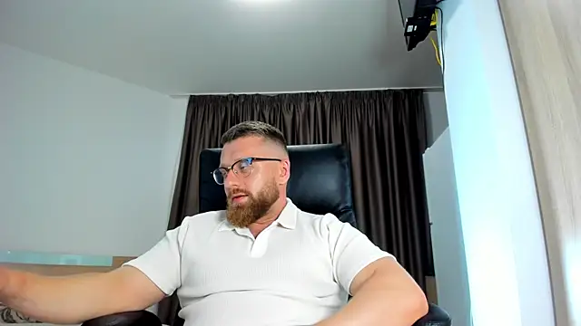 Webkamerová show Findom_guy