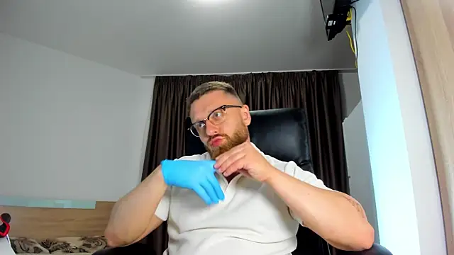 Webkamerová show Findom_guy