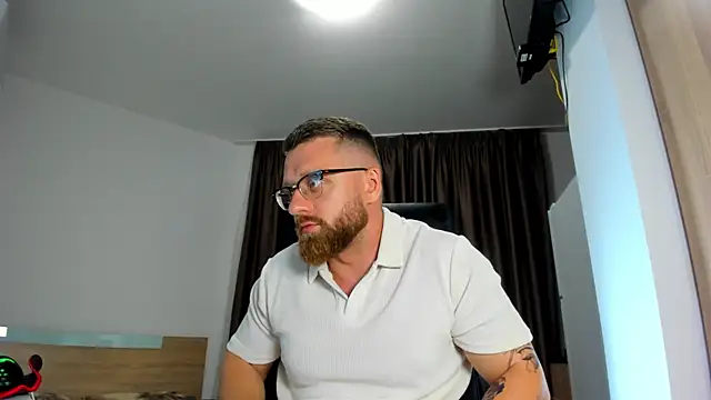 Findom_guy – Kamerová šou