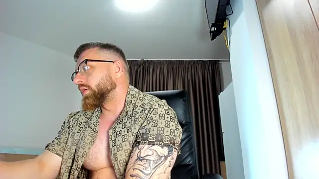 Webkamerová show Findom_guy