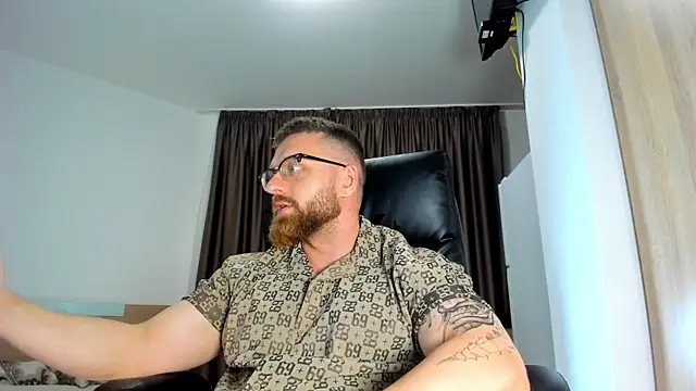 Вебкам-шоу Findom_guy