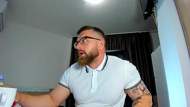 Вебкам-шоу Findom_guy
