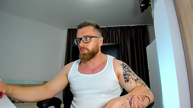 Findom_guy Pertunjukan Webcam