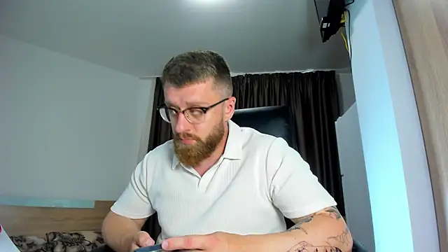 Findom_guy – Kamerová šou