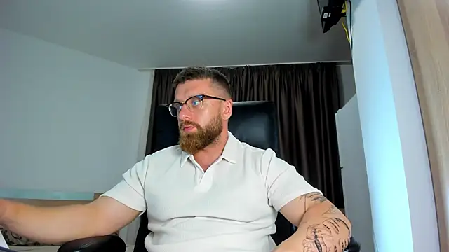 Вебкам-шоу Findom_guy