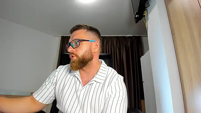 Findom_guy's Webcam Show