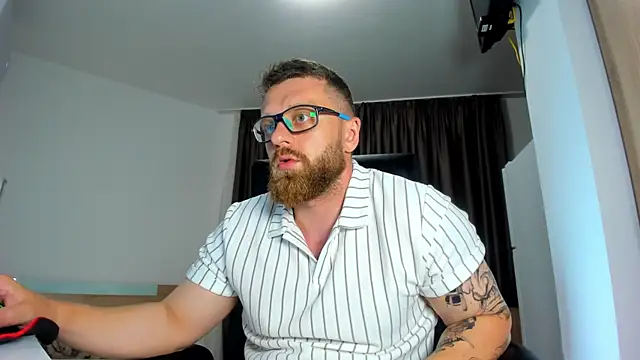 Вебкам-шоу Findom_guy