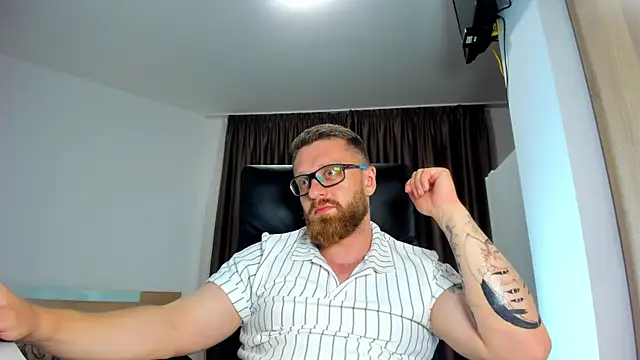 Webkamerová show Findom_guy
