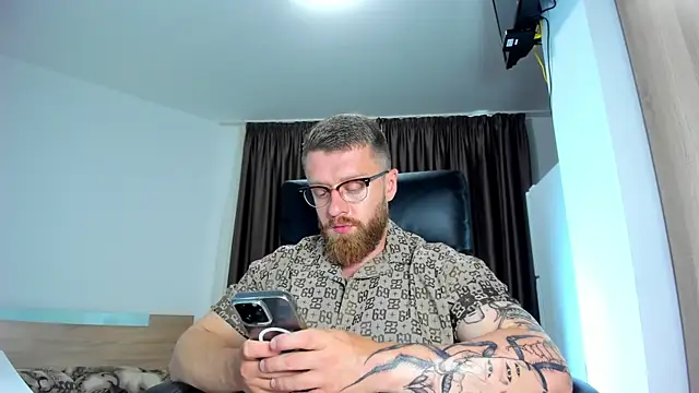 Webkamerová show Findom_guy