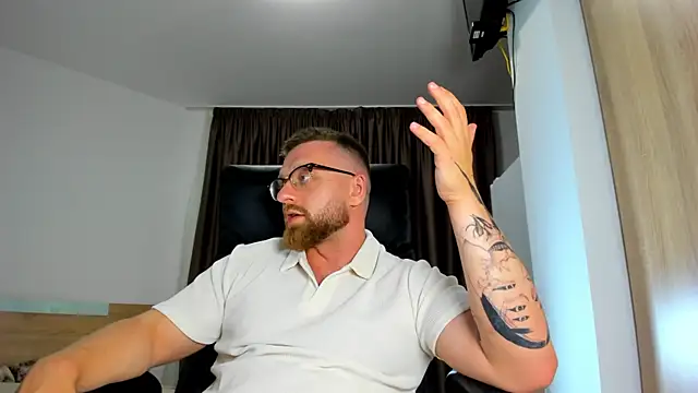 Findom_guy – Kamerová šou