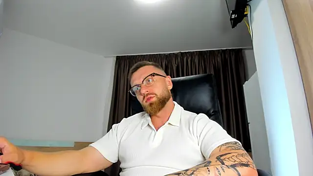 Findom_guy – Kamerová šou