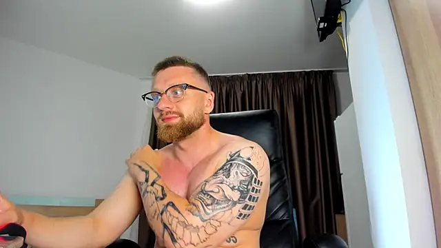 Webkamerová show Findom_guy