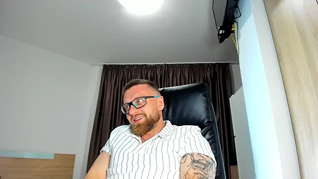 Вебкам-шоу Findom_guy